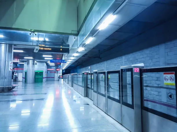 Metro Station Complex